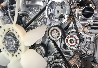 Каково назначение ремня вентилятора?